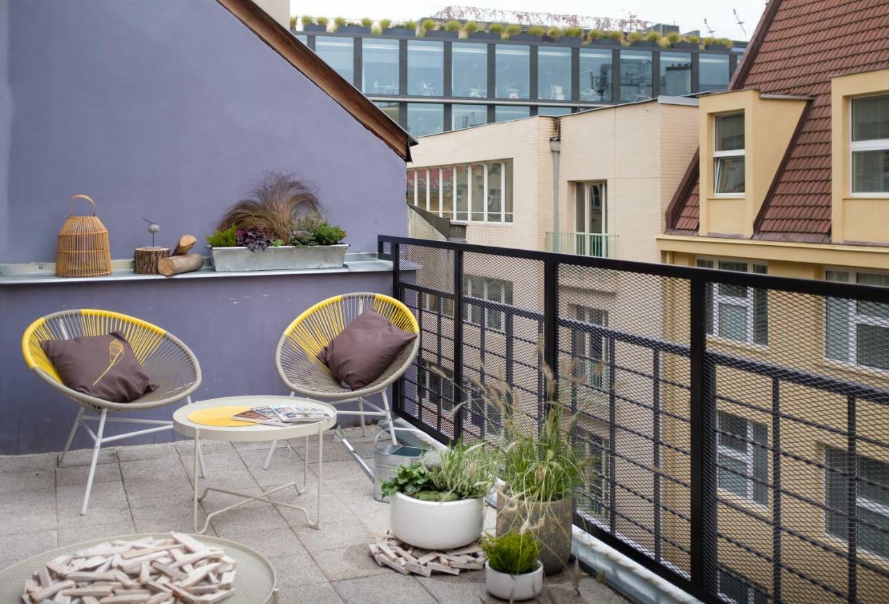 City Leaf Apartments Prague Exterior photo